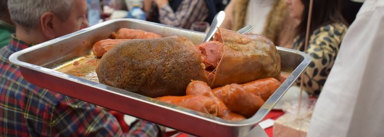 Pregón humorístico para la Festa do Botelo