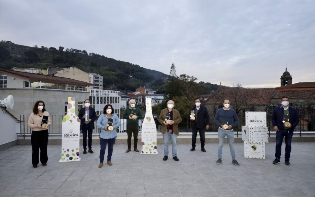 Concedidos los primeros galardones de las Catas de Galicia, a la espera conocer los mejores vinos del año