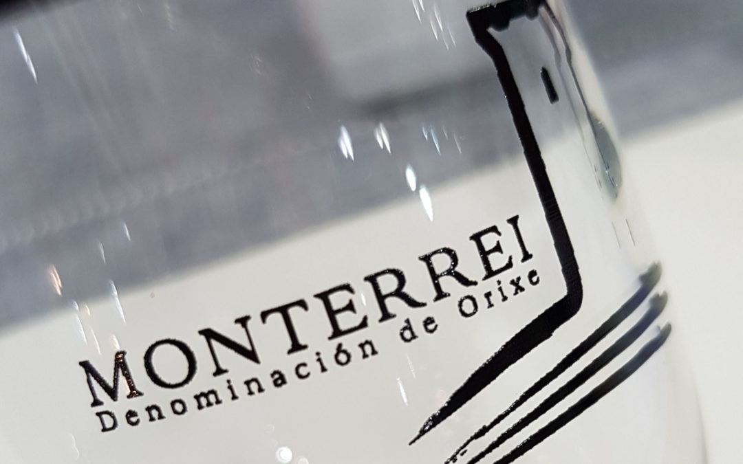 La DO Monterrei celebra un túnel del vino en A Mariña